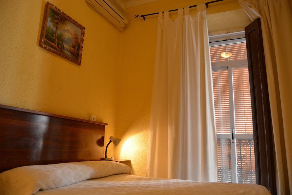 Pension Giraldilla Sevilla Dış mekan fotoğraf
