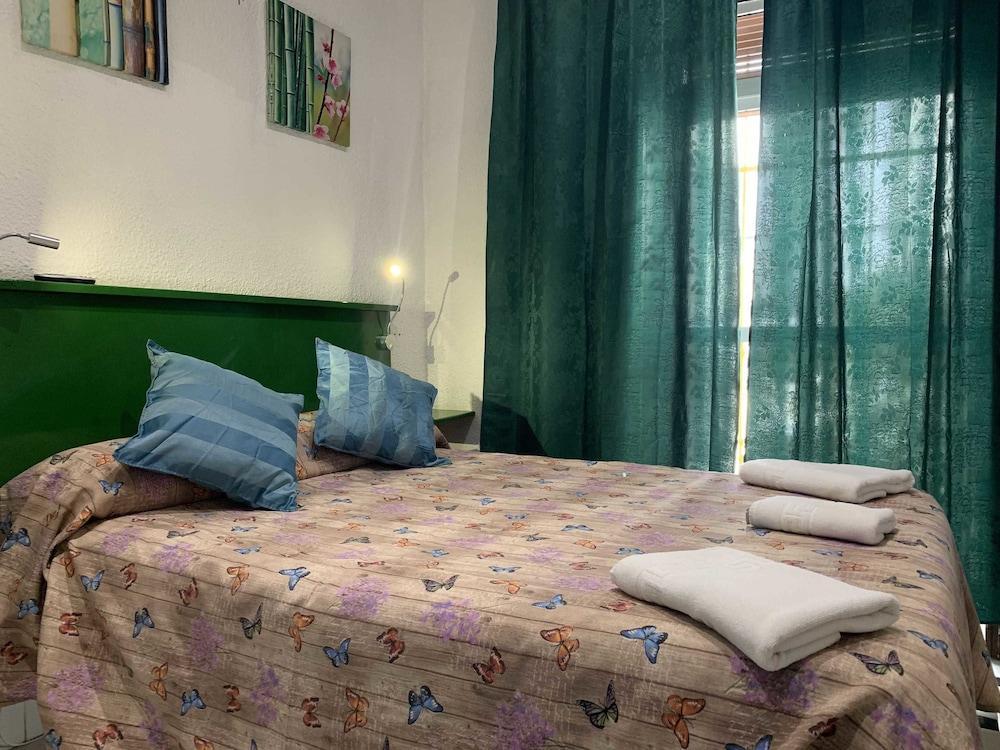 Pension Giraldilla Sevilla Dış mekan fotoğraf