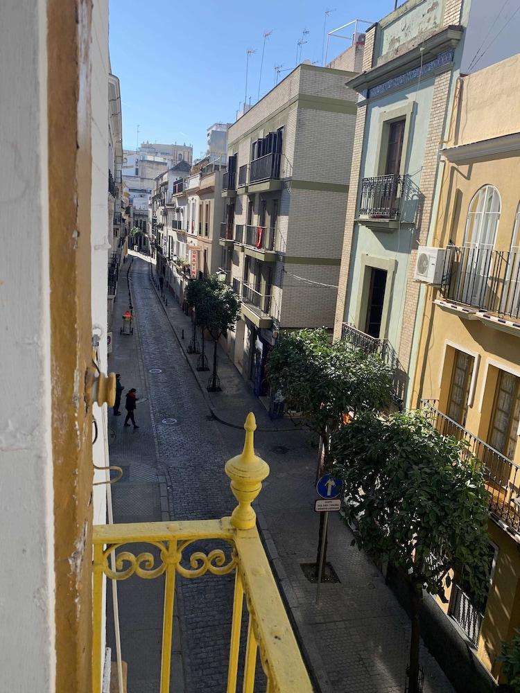 Pension Giraldilla Sevilla Dış mekan fotoğraf